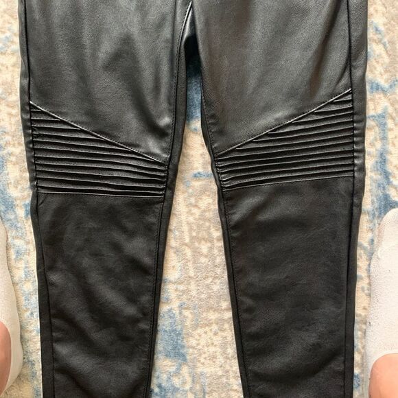 H&M Divided pleather moto high waisted pant size 2 - Picture 7 of 10
